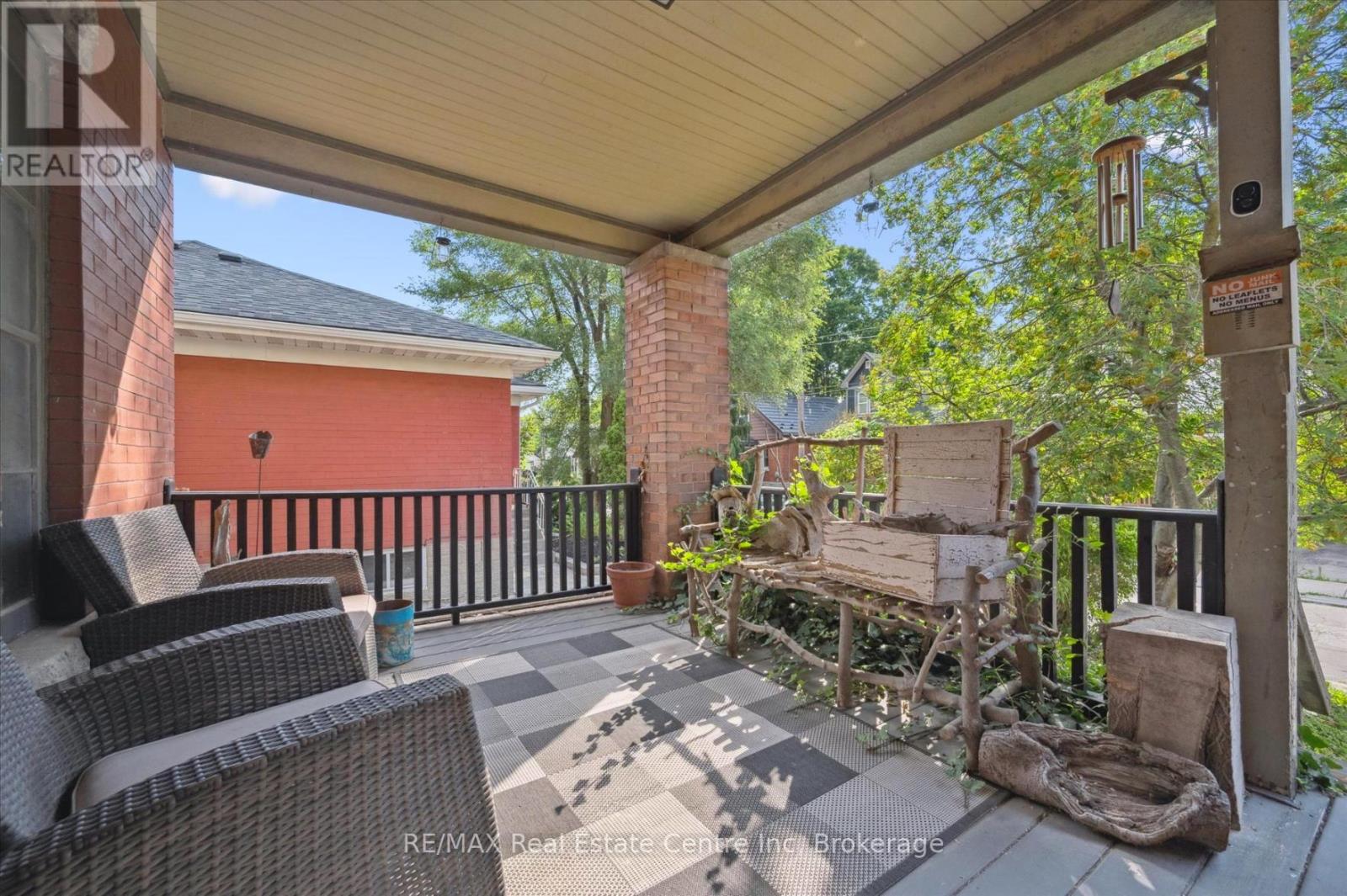 Property at 265 LONDON ROAD W image 3