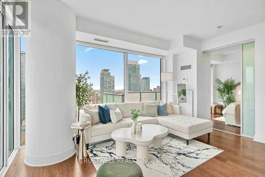 2410 - 1080 Bay Street, Toronto, Ontario  M5S 0A5 - Photo 14 - C12320489