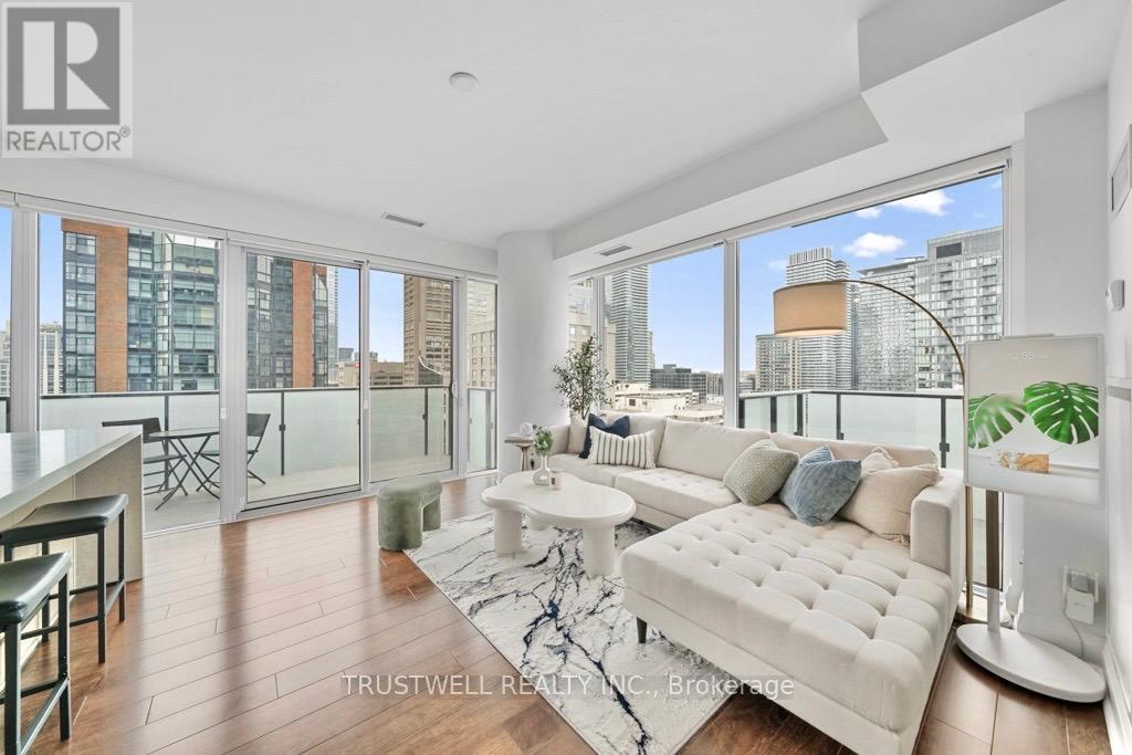 2410 - 1080 Bay Street, Toronto, Ontario  M5S 0A5 - Photo 15 - C12320489