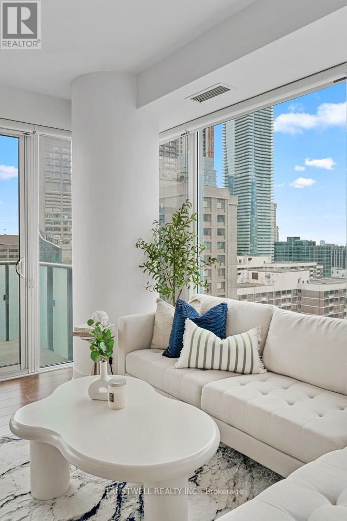 2410 - 1080 Bay Street, Toronto, Ontario  M5S 0A5 - Photo 22 - C12320489