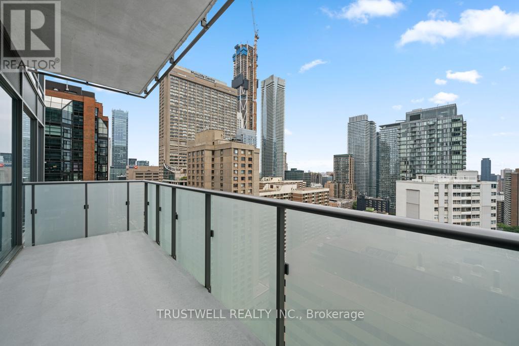 2410 - 1080 Bay Street, Toronto, Ontario  M5S 0A5 - Photo 21 - C12320489