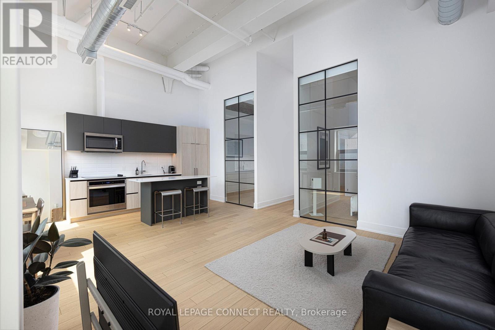 Property at 201 - 150 LOGAN AVENUE image 5