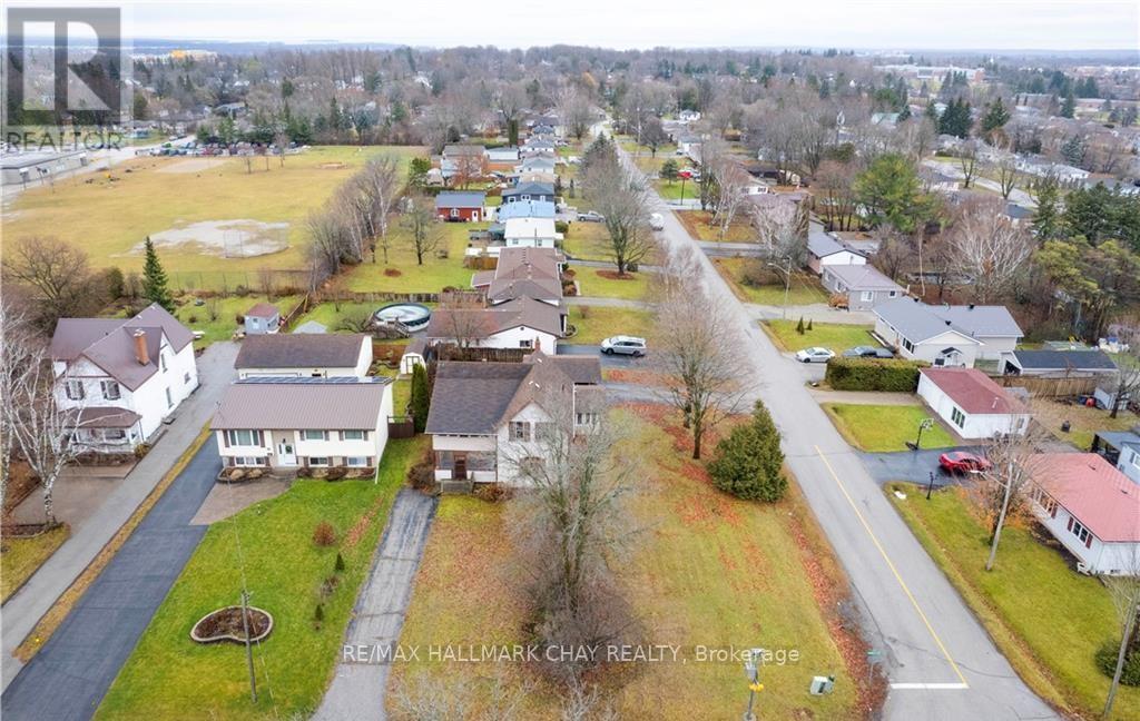 4 Lots - 43 Fittons Road W, Orillia, Ontario  L3V 3T7 - Photo 5 - S12328646