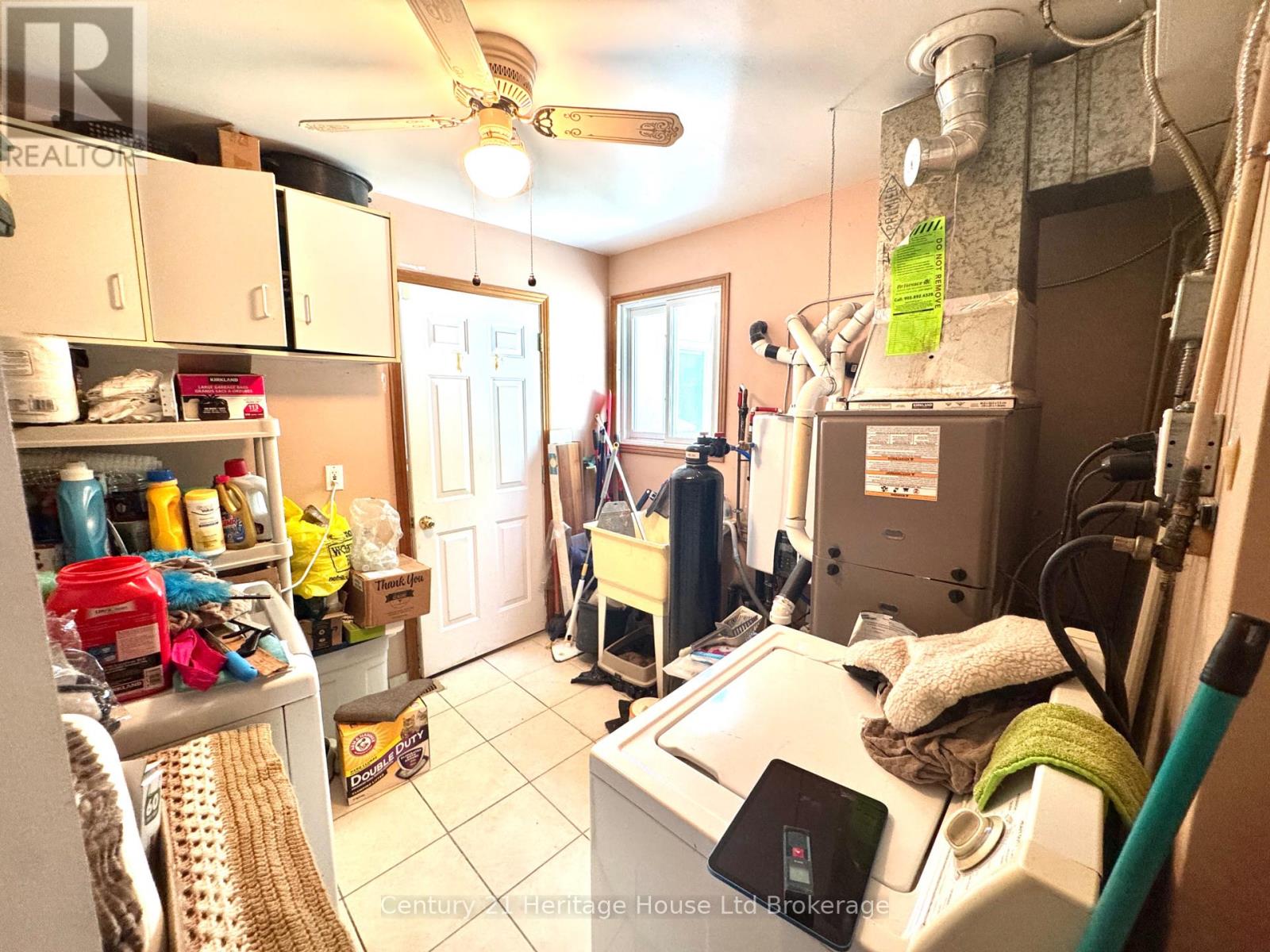 369 Riverside Drive, Welland, Ontario  L3C 5E7 - Photo 14 - X12328714