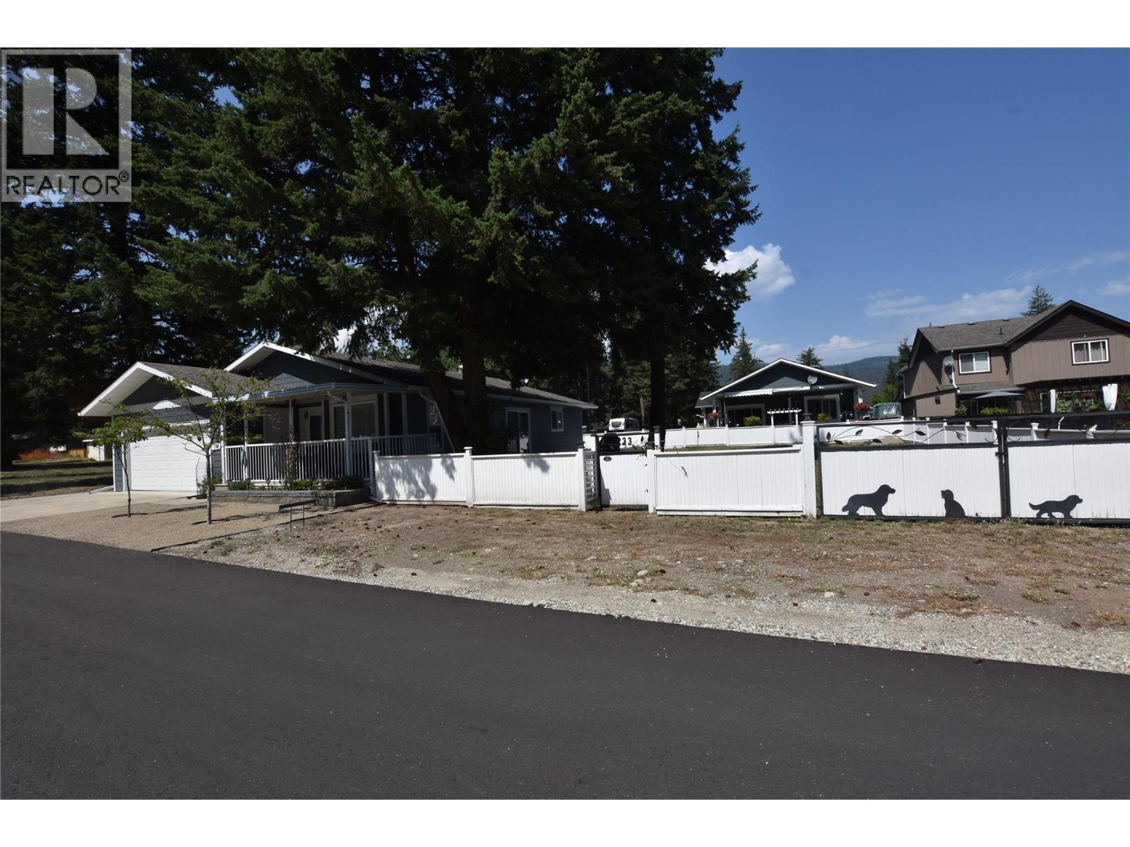 233 234 Falcon Avenue, Vernon, British Columbia  V1H 2A1 - Photo 3 - 10338169