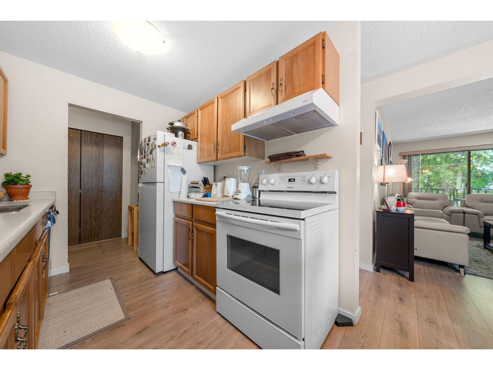 113 9952 149 Street, Surrey, British Columbia  V3R 7W7 - Photo 13 - R3033437