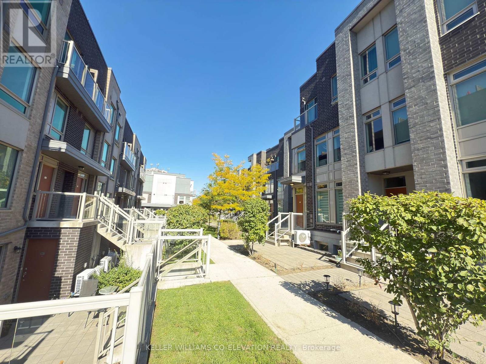 112 - 11 Applewood Lane, Toronto, Ontario  M9C 2Z7 - Photo 3 - W12328631