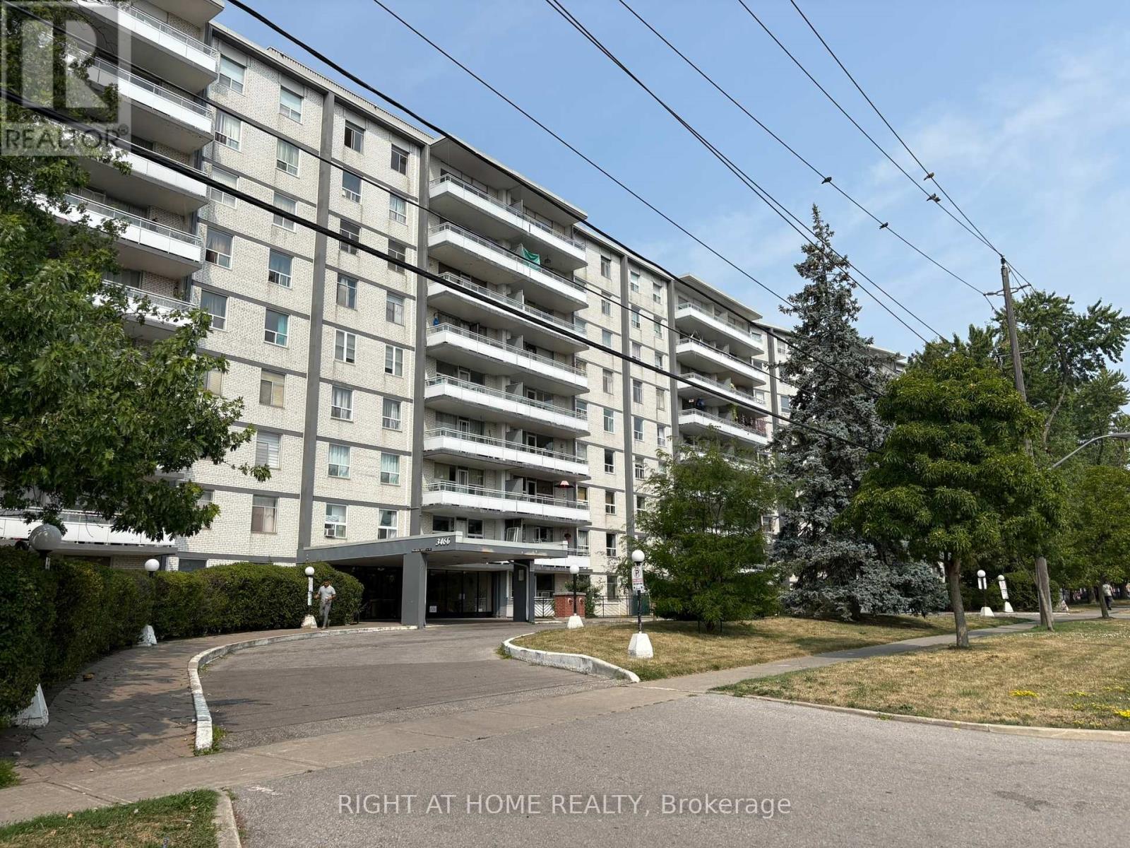 Property at 201 - 3460 KEELE STREET image 1