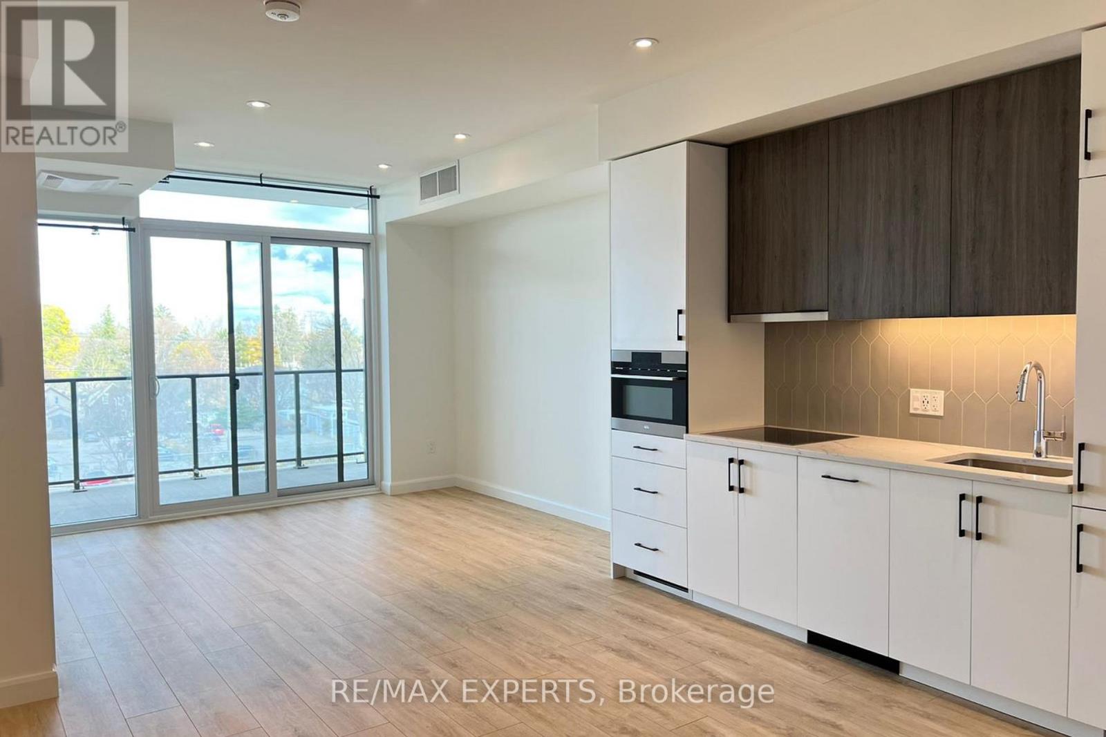 403 - 741 King Street W, Kitchener, Ontario  N2G 0E9 - Photo 6 - X12328566