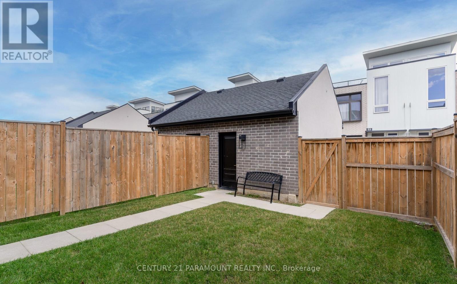 153 Summersides Boulevard, Pelham, Ontario  L0S 1E6 - Photo 32 - X12328568