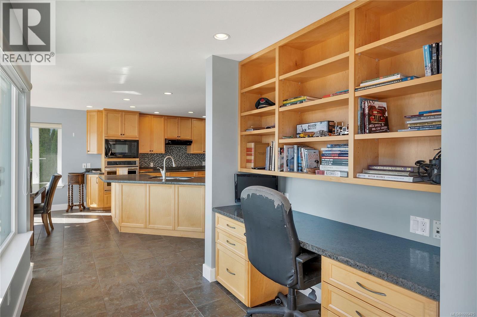 4255 Discovery Dr, Campbell River, British Columbia  V9W 4X9 - Photo 11 - 1009475