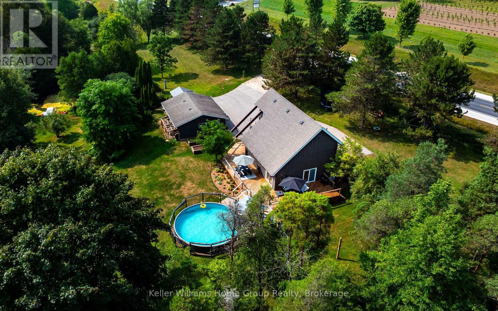7021 Wellington Rd 109 Road, Mapleton, Ontario  N0G 2K0 - Photo 3 - X12328323