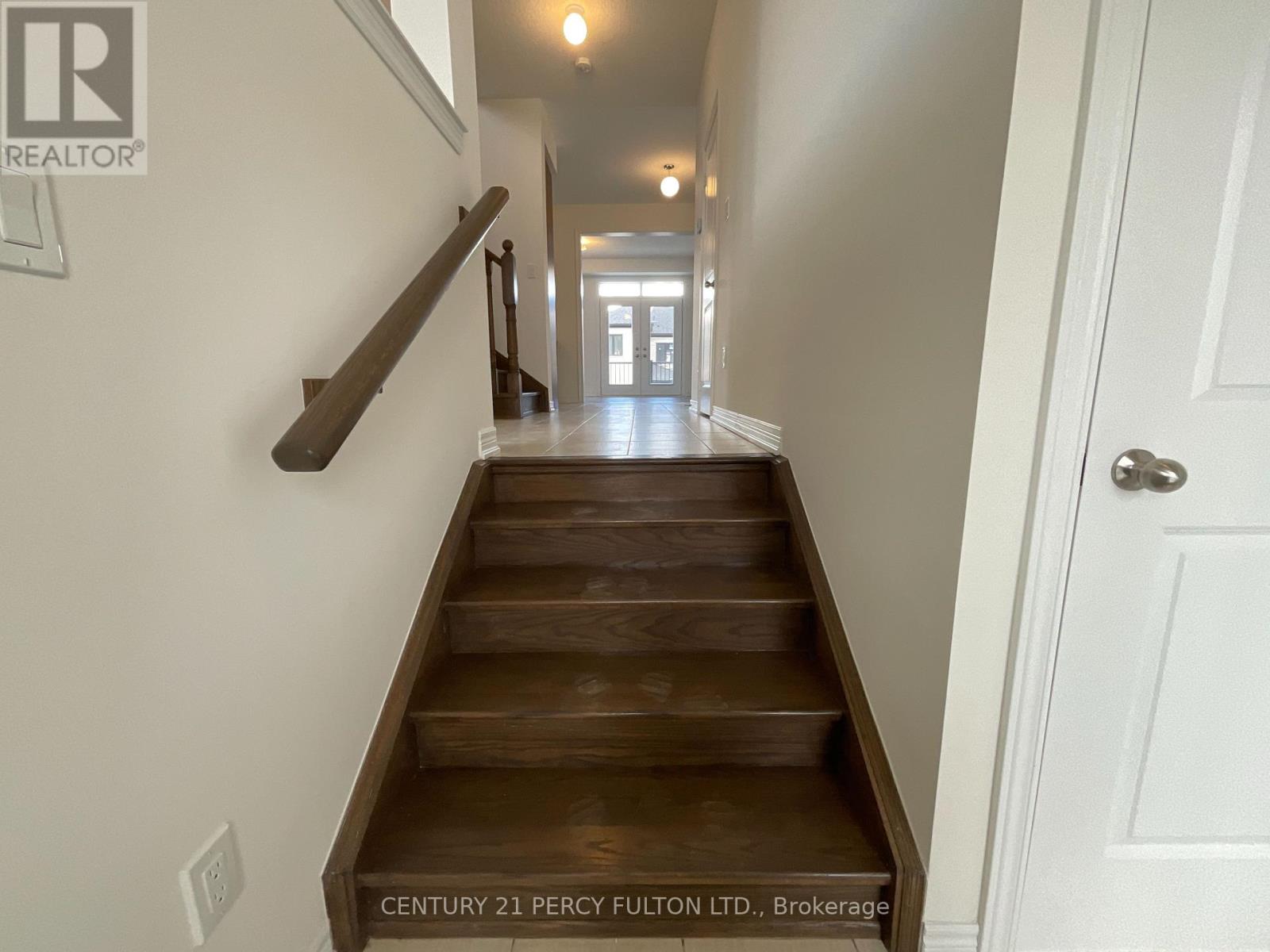 Property at 2775 PETER MATTHEWS DRIVE image 2