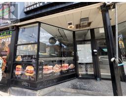 79 KENSINGTON AVENUE, Toronto, Ontario