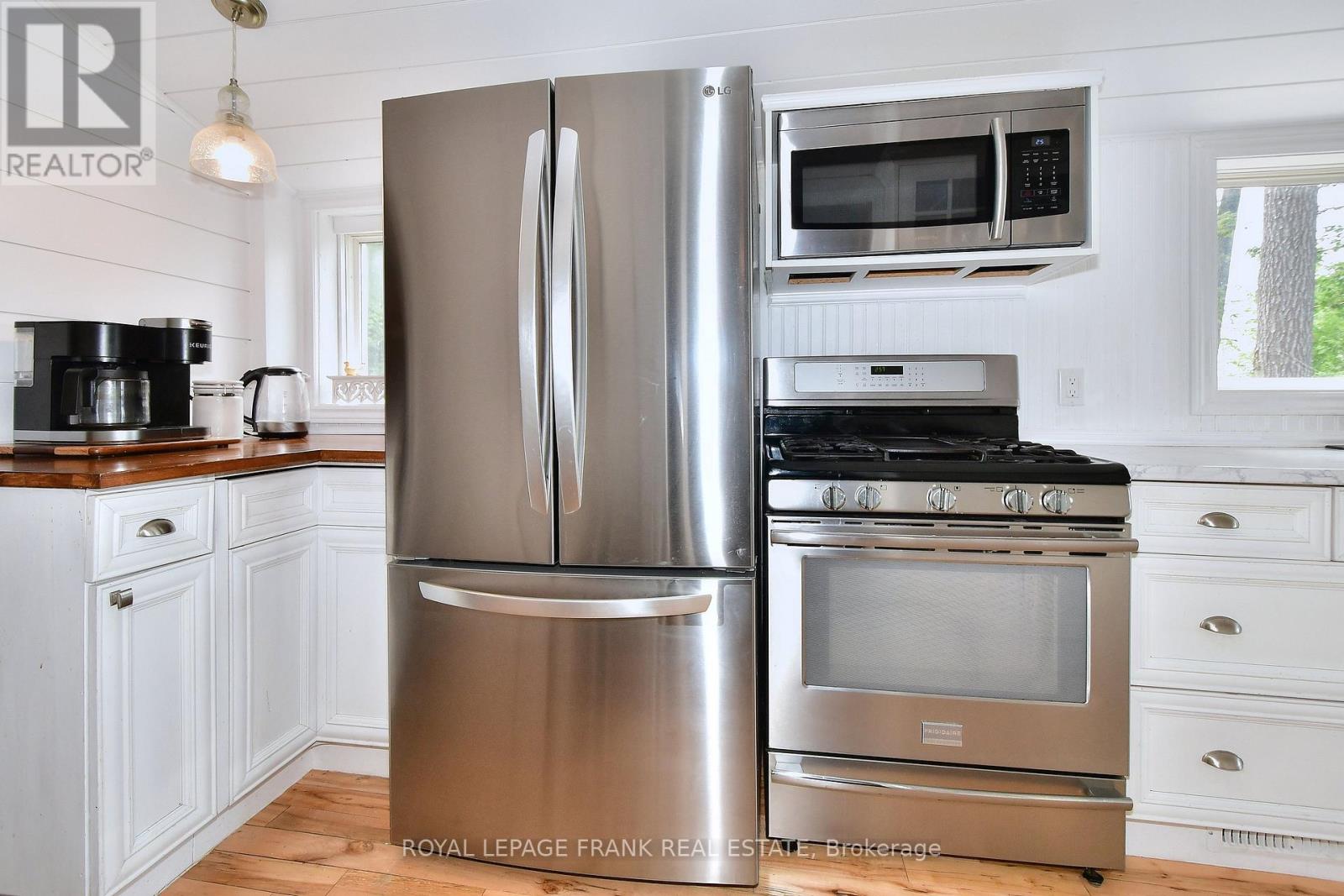 670 Hatton Avenue, Selwyn, Ontario  K0L 1H0 - Photo 13 - X12328719