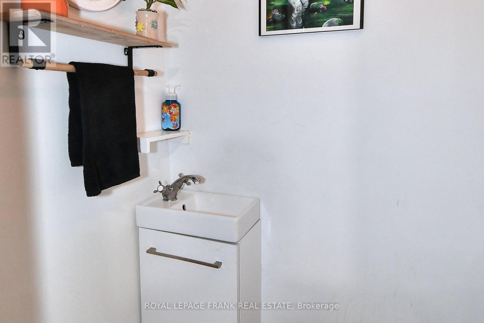 670 Hatton Avenue, Selwyn, Ontario  K0L 1H0 - Photo 22 - X12328719