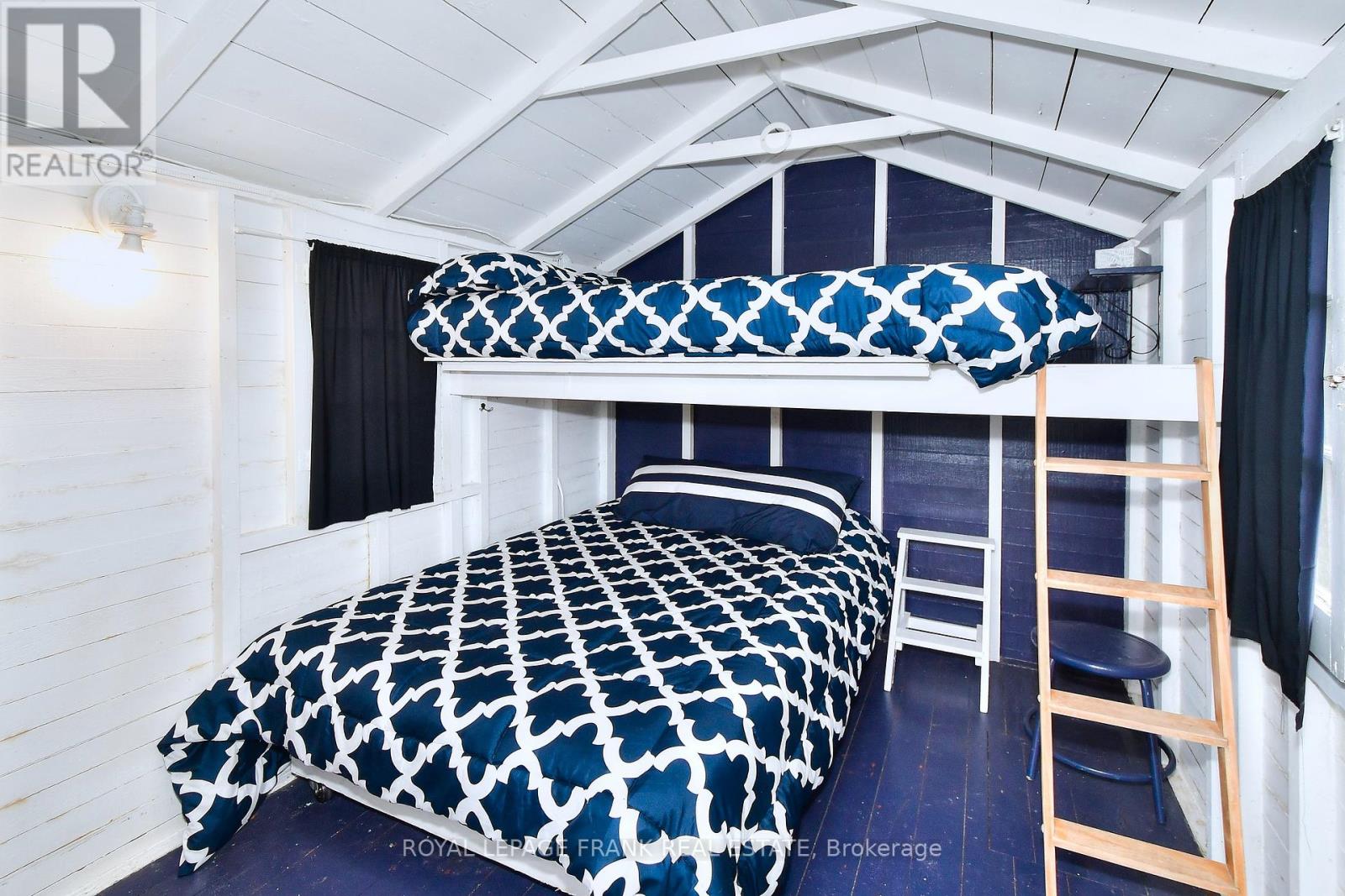 670 Hatton Avenue, Selwyn, Ontario  K0L 1H0 - Photo 35 - X12328719