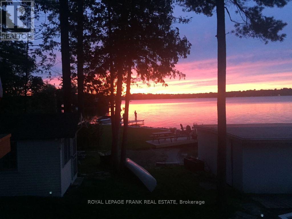 670 Hatton Avenue, Selwyn, Ontario  K0L 1H0 - Photo 5 - X12328719