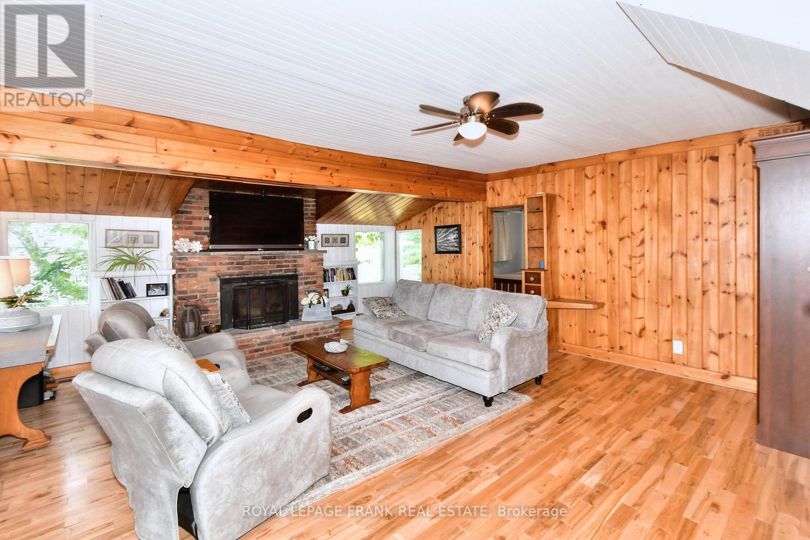 670 Hatton Avenue, Selwyn, Ontario  K0L 1H0 - Photo 9 - X12328719