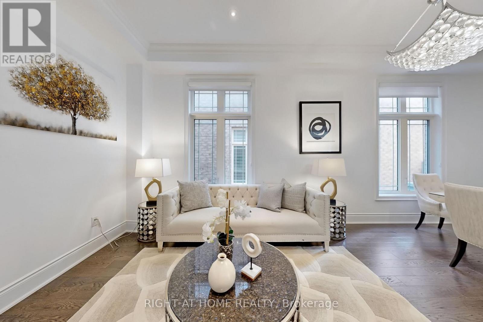 Property at 18 CONDOR WAY image 5