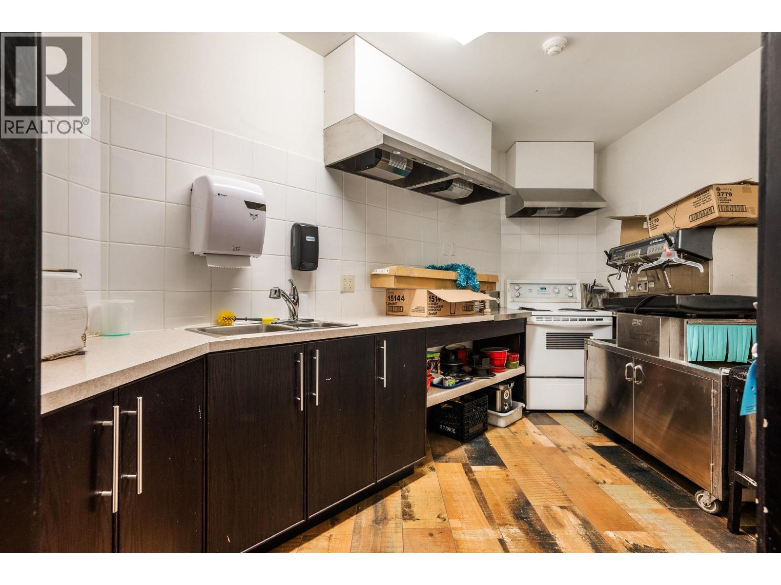 142 Main Street, Silver Star, British Columbia  V1B 0S7 - Photo 21 - 10358392