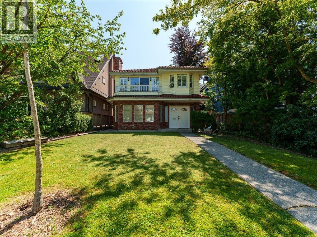 318 W 17TH AVENUE, Vancouver, British Columbia