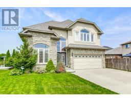 33 LOCKMAN DRIVE, Hamilton, Ontario