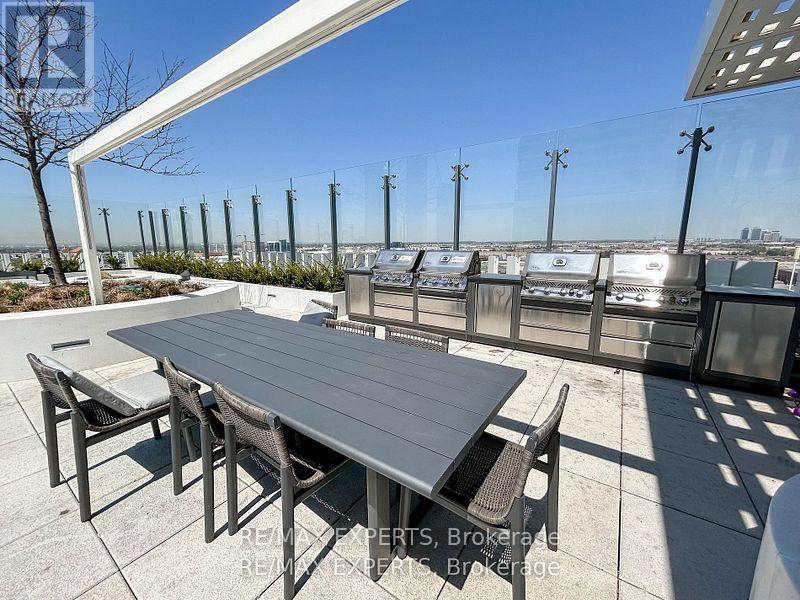 Th05 - 9 Buttermill Avenue W, Vaughan, Ontario  L4K 0M5 - Photo 28 - N12328763