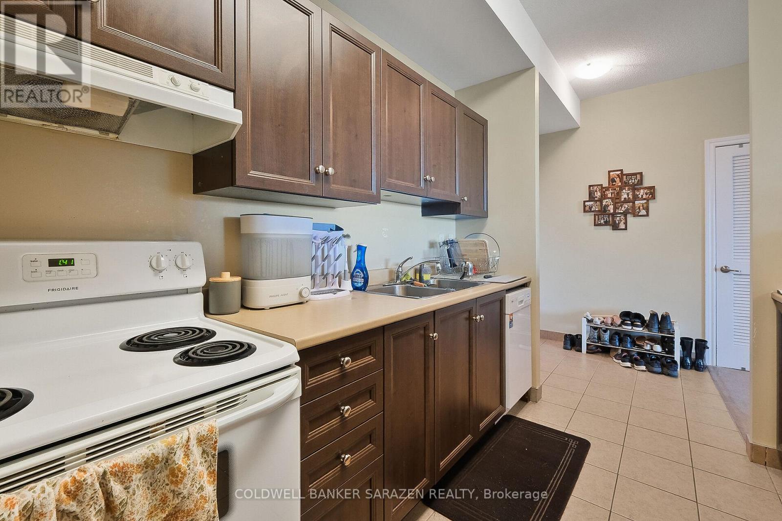 1105 - 100 Roger Guindon Avenue, Ottawa, Ontario  K1G 3Z7 - Photo 22 - X12289201