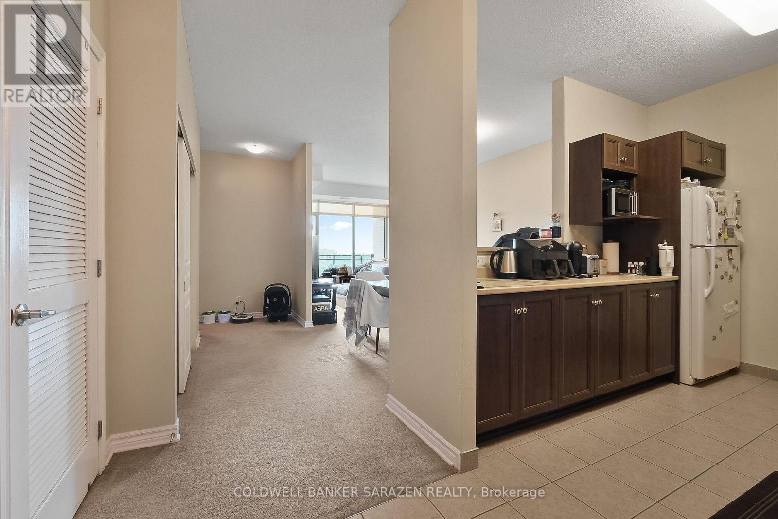1105 - 100 Roger Guindon Avenue, Ottawa, Ontario  K1G 3Z7 - Photo 12 - X12289201