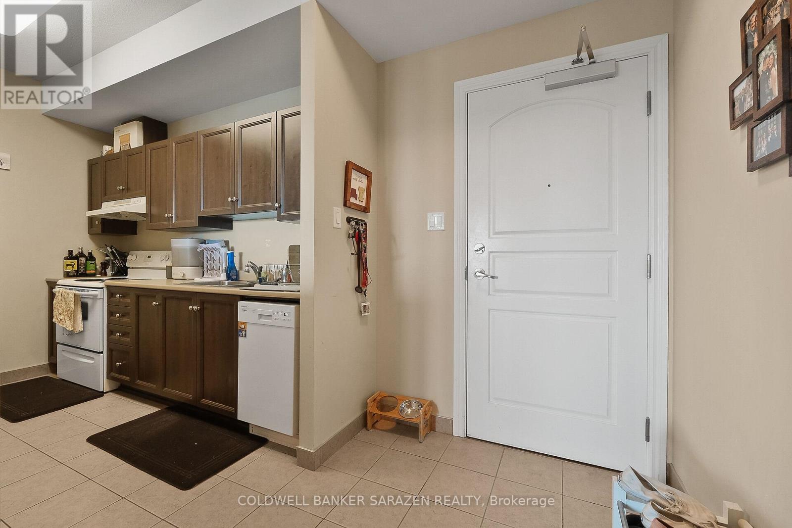 1105 - 100 Roger Guindon Avenue, Ottawa, Ontario  K1G 3Z7 - Photo 11 - X12289201