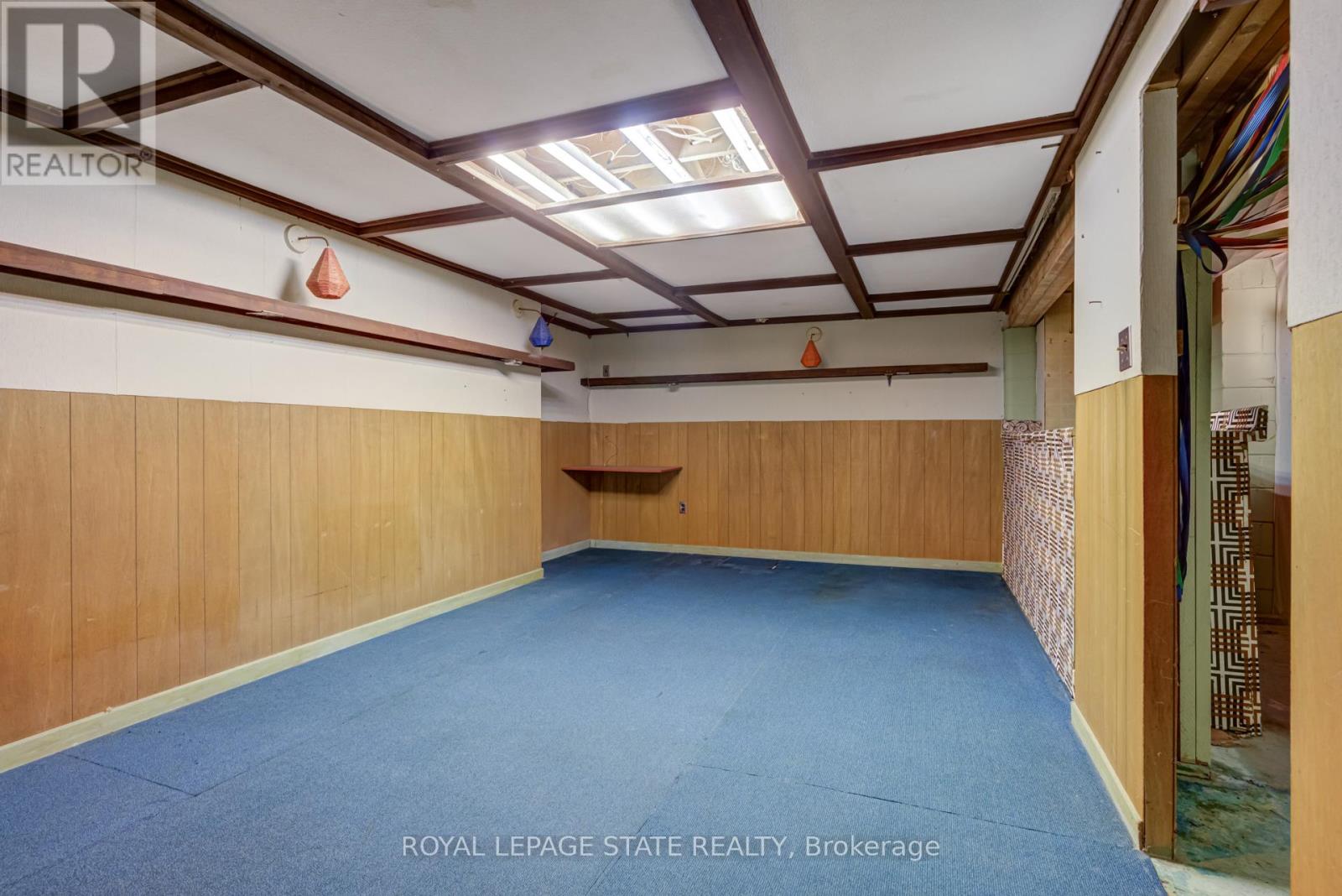 1191 Pinegrove Road, Oakville, Ontario  L6L 2W8 - Photo 27 - W12328720