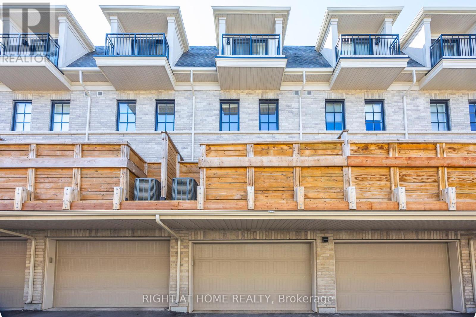 21 - 10 Lunar Crescent, Mississauga (Streetsville), Ontario  L5M 2P6 - Photo 31 - W12328729