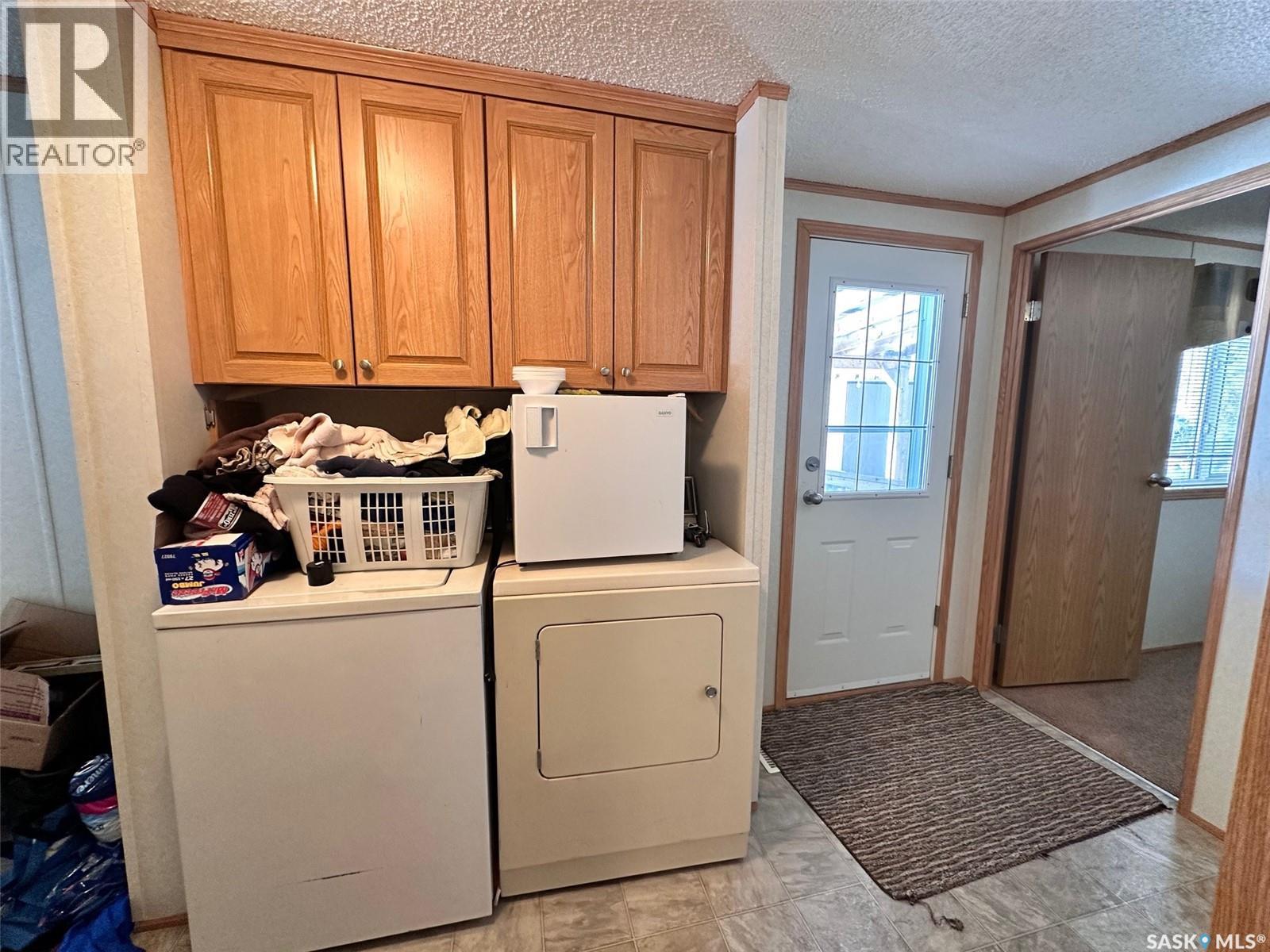 103 5th Avenue, Chitek Lake, Saskatchewan  S0J 0L0 - Photo 11 - SK001993