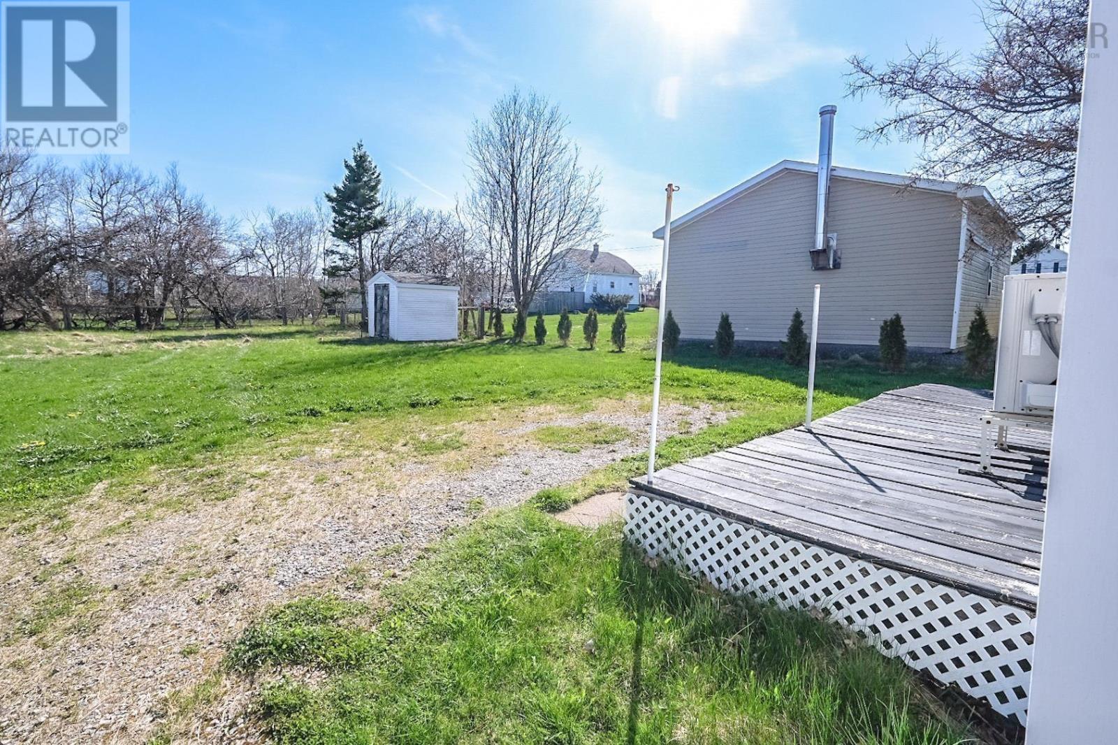 3094 East Avenue, New Waterford, Nova Scotia  B1H 1S1 - Photo 7 - 202510146