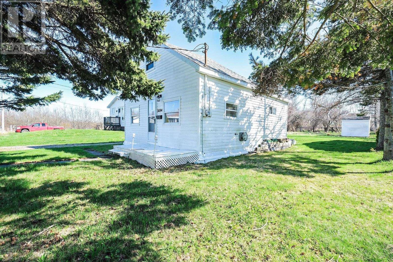 3094 East Avenue, New Waterford, Nova Scotia  B1H 1S1 - Photo 2 - 202510146