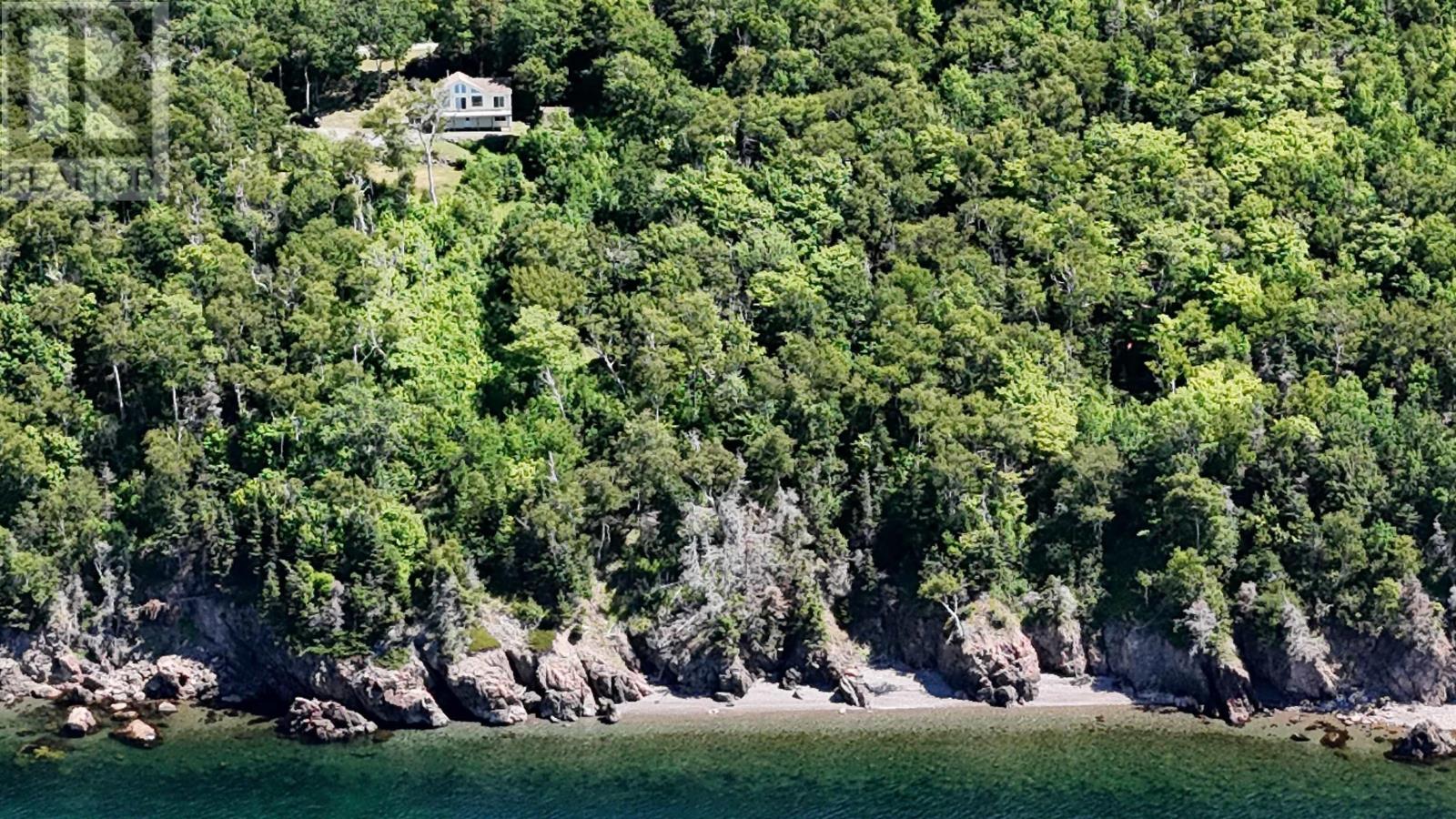 95 Lakeshore Drive W, Irish Cove, Nova Scotia  B0E 3B0 - Photo 2 - 202519838