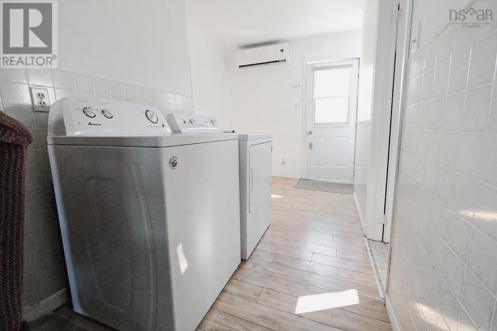 3094 East Avenue, New Waterford, Nova Scotia  B1H 1S1 - Photo 13 - 202510146