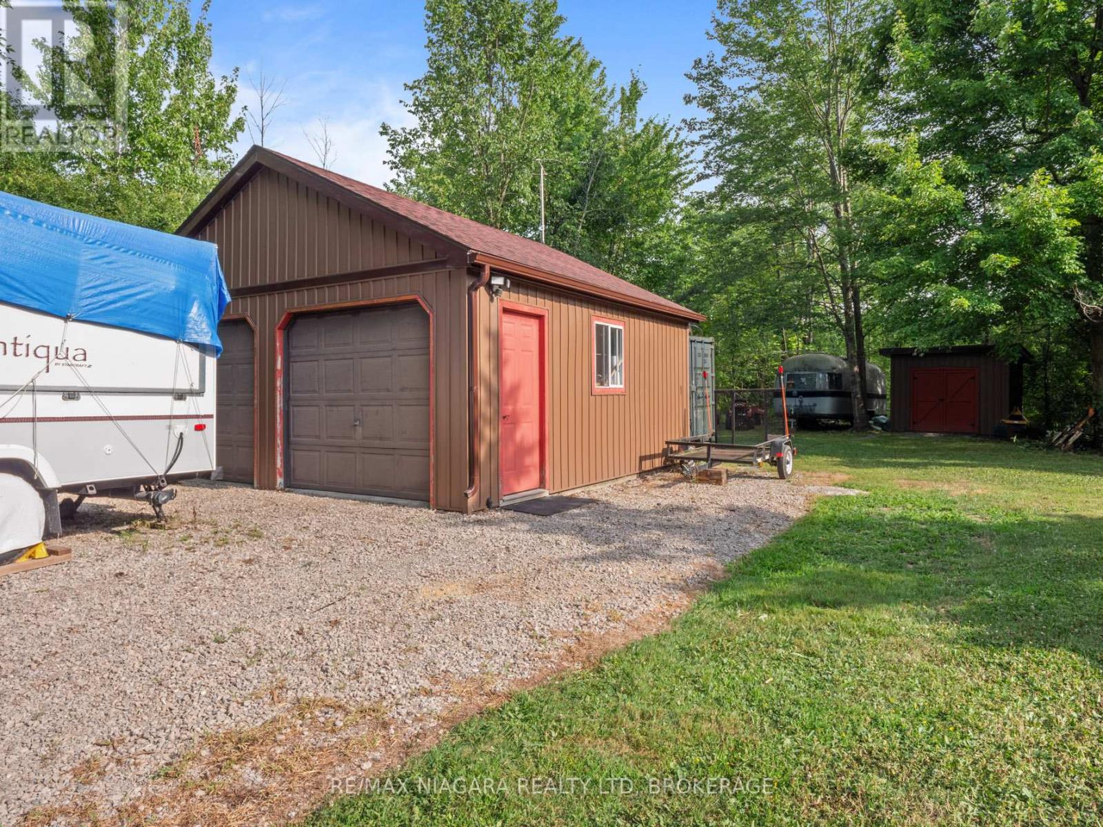 15 Keefer Drive, Welland, Ontario  L3B 5N7 - Photo 39 - X12328854