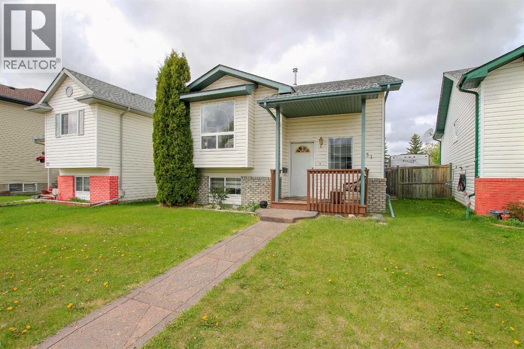 Property at 51 Durand Crescent image 2