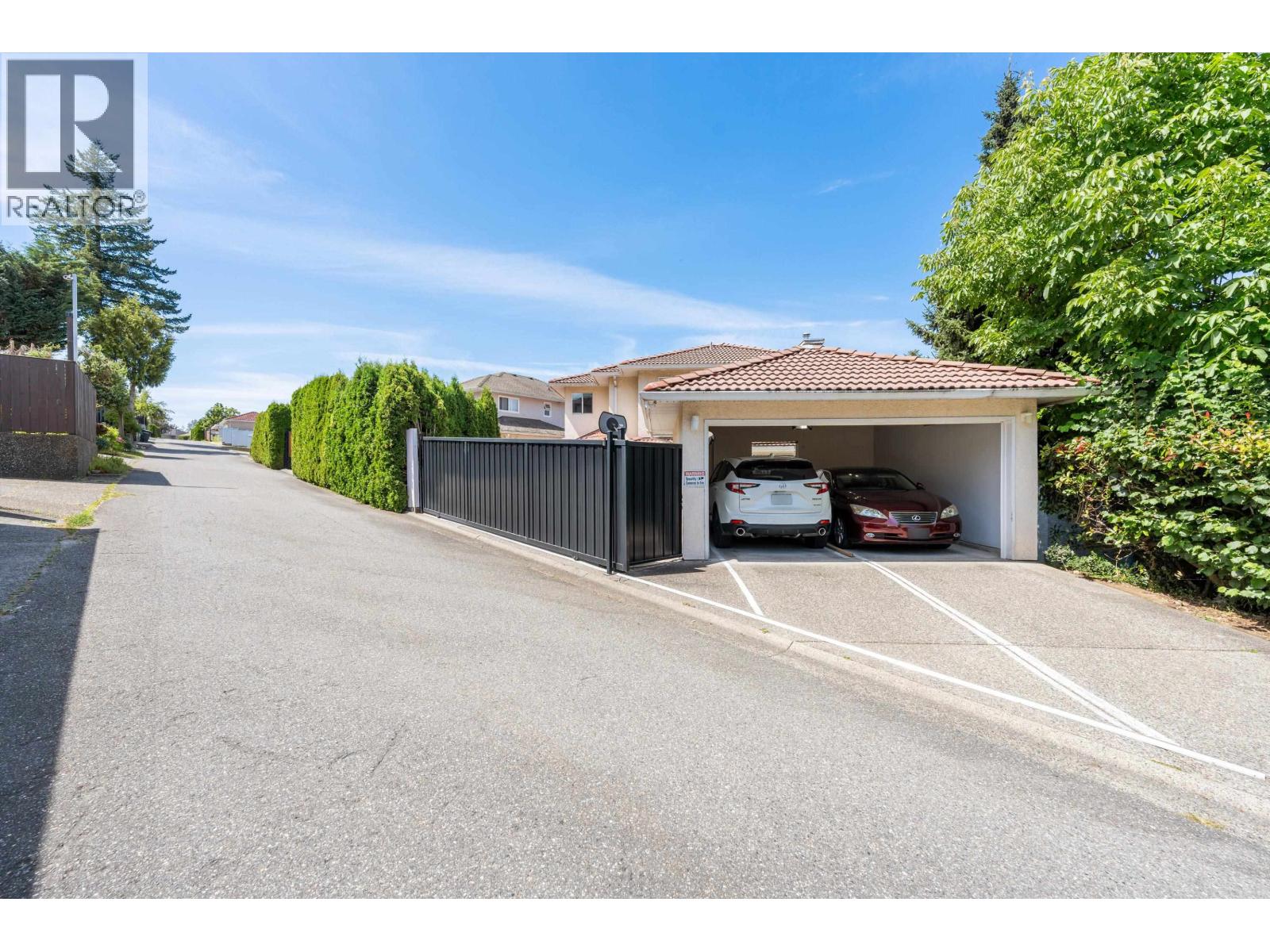 8948 Yarrow Place, Burnaby, British Columbia V3N 4W1 - Photo 33 - R3033435