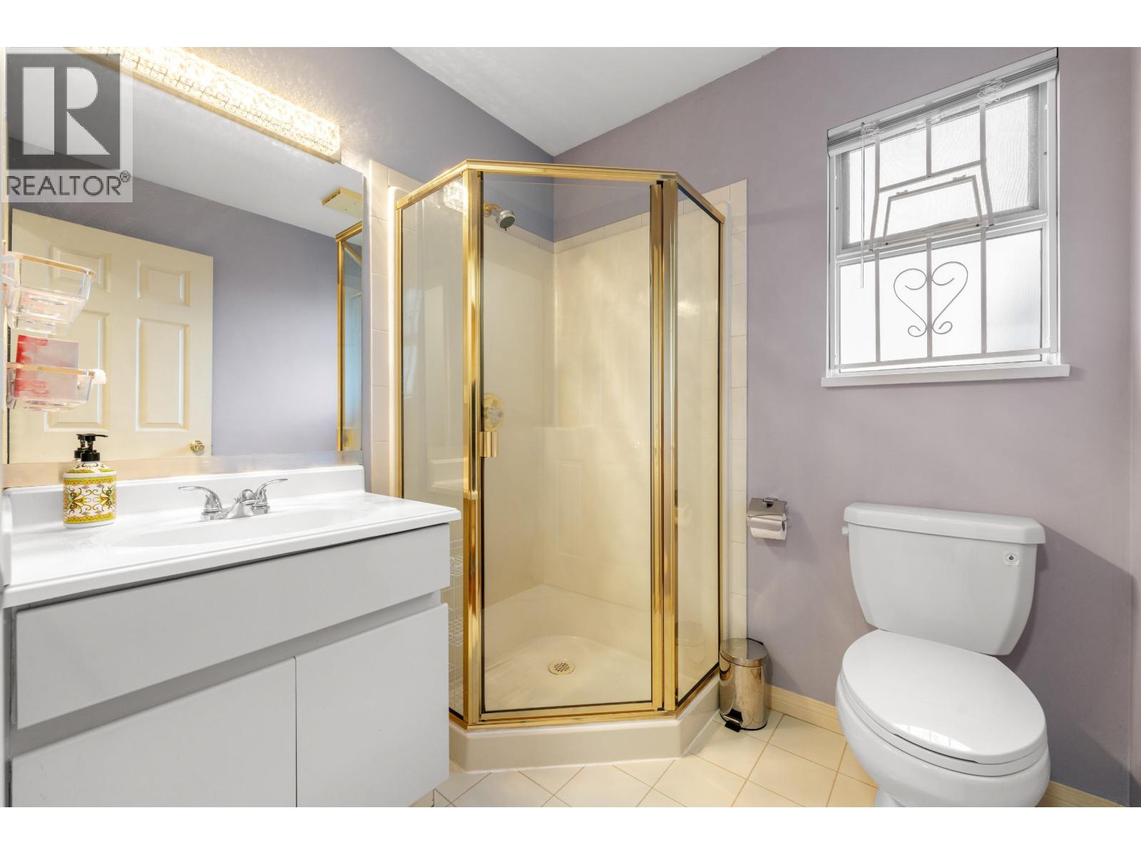 8948 Yarrow Place, Burnaby, British Columbia V3N 4W1 - Photo 19 - R3033435