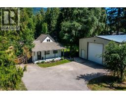 855 Salmon River Road, salmon arm, British Columbia