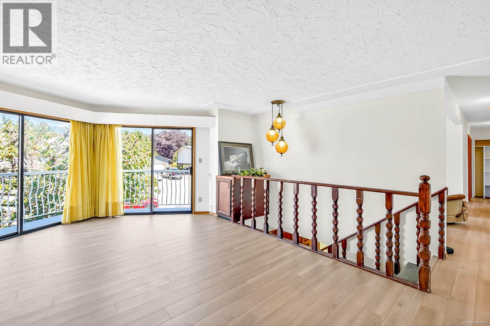 Property at 3782 Grieve Rd image 3