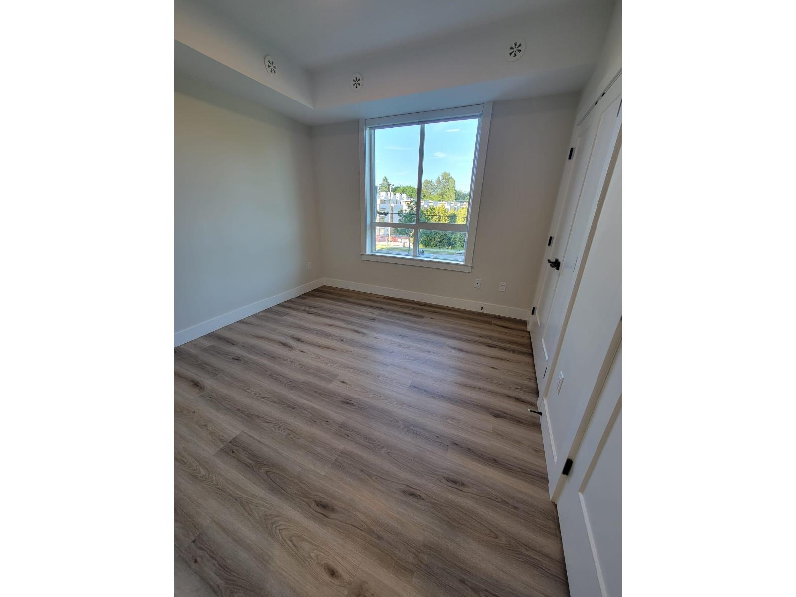 207 6285 King George Boulevard, Surrey, British Columbia  V3X 0L3 - Photo 9 - R3032952