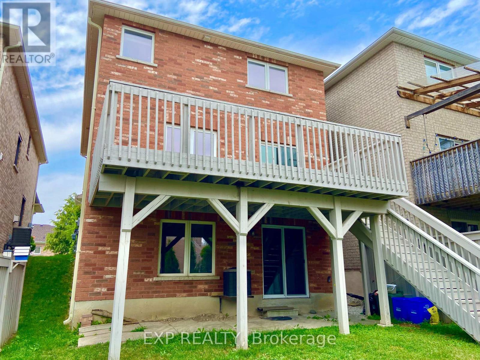 15 Lynn Street, Bradford West Gwillimbury, Ontario  L3Z 0B2 - Photo 43 - N12328870