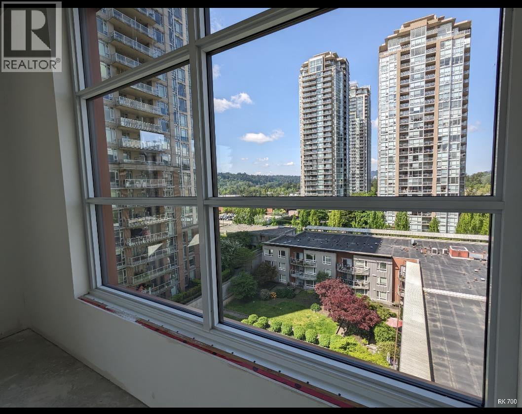 700 2992 Glen Drive, Coquitlam, British Columbia  V3B 0A3 - Photo 13 - C8067948