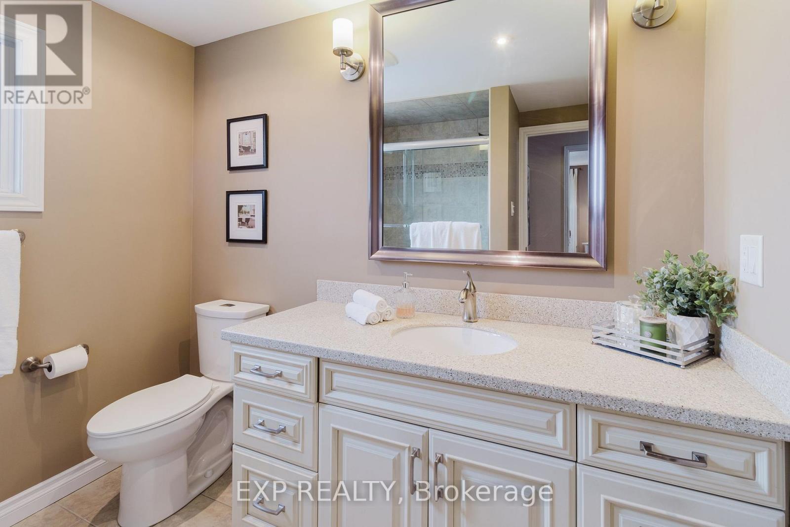 8 Viva Court, Hamilton, Ontario  L8J 1X6 - Photo 27 - X12328858