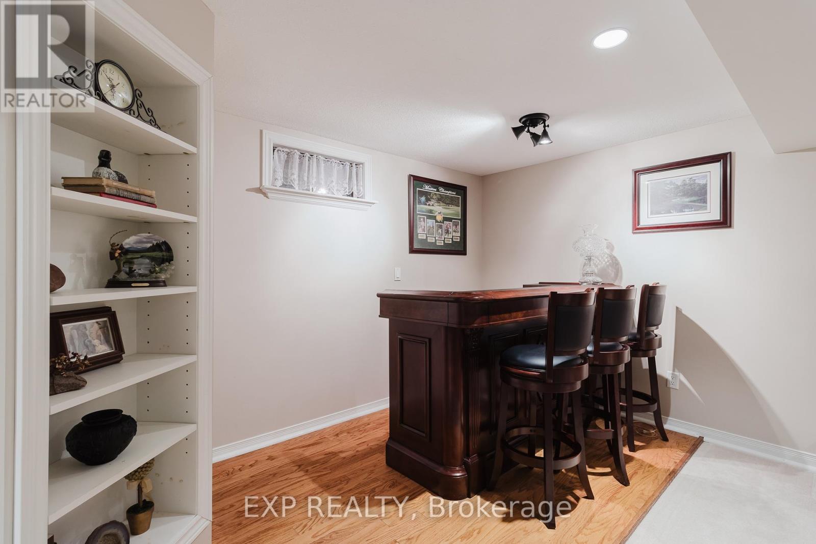 8 Viva Court, Hamilton, Ontario  L8J 1X6 - Photo 32 - X12328858