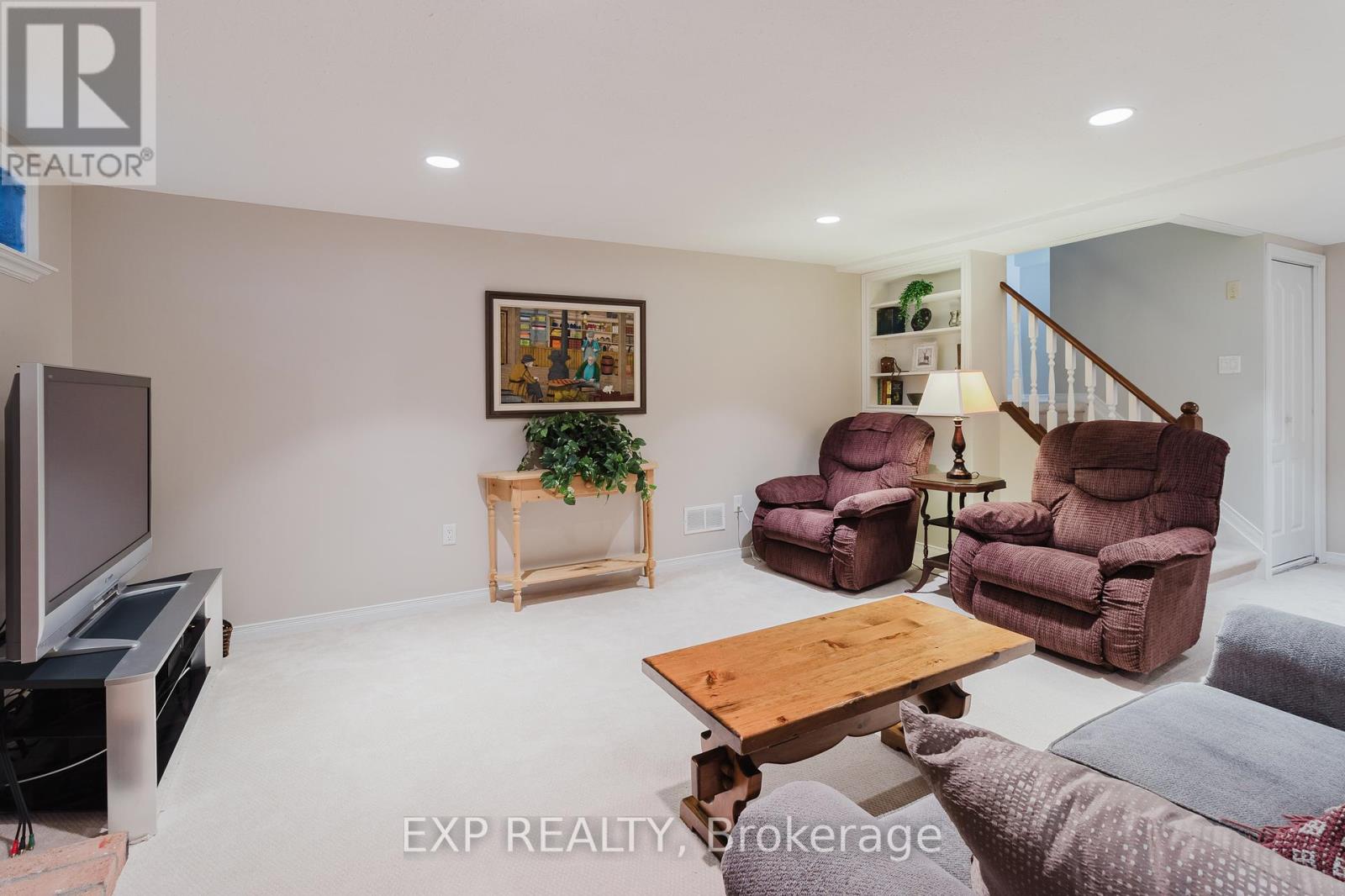 8 Viva Court, Hamilton, Ontario  L8J 1X6 - Photo 33 - X12328858